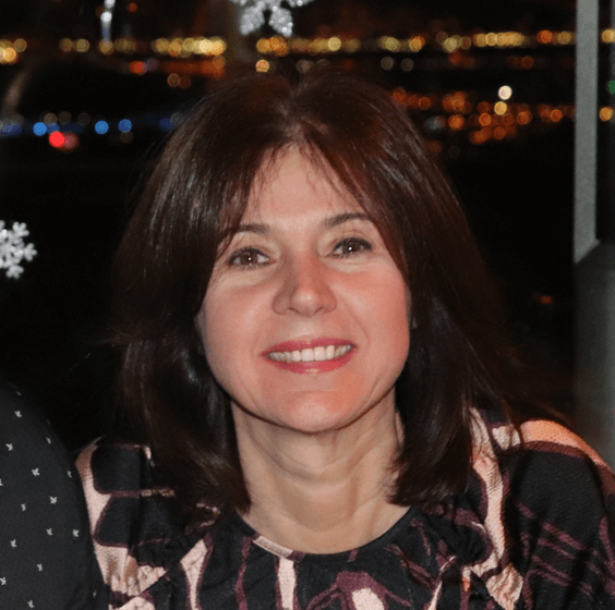 Guylaine L.